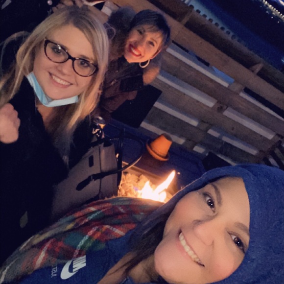 Meet your Posher, Tina - Picture 2 of 4